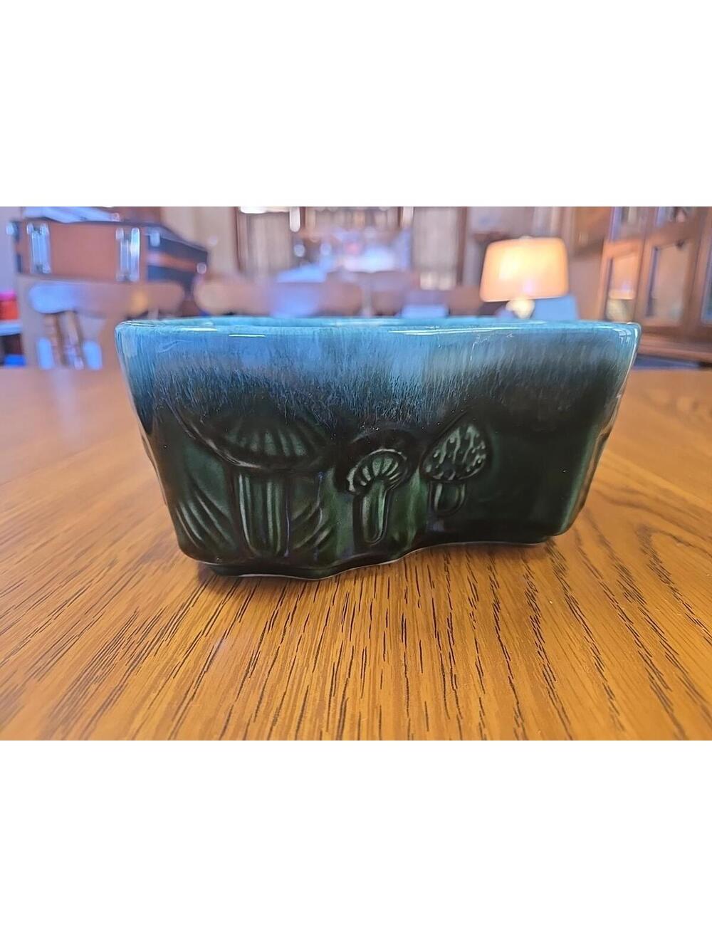 Vintage Hull B2 Pottery Mushroom Planter - Green - 6.5"x3.5"